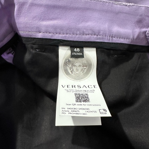 Versace - Picture 4 of 4